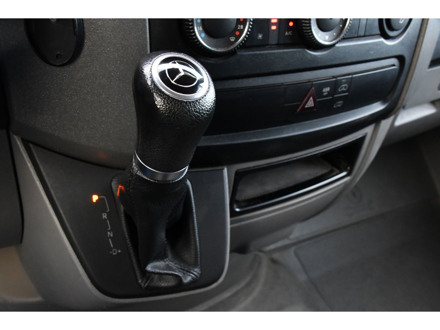 Mercedes-Benz Sprinter 416 2.2 CDI L2H1 PB Edition Camera, Cruise, 3500kg Trekhaak, Airco, 164pk, Uniek!