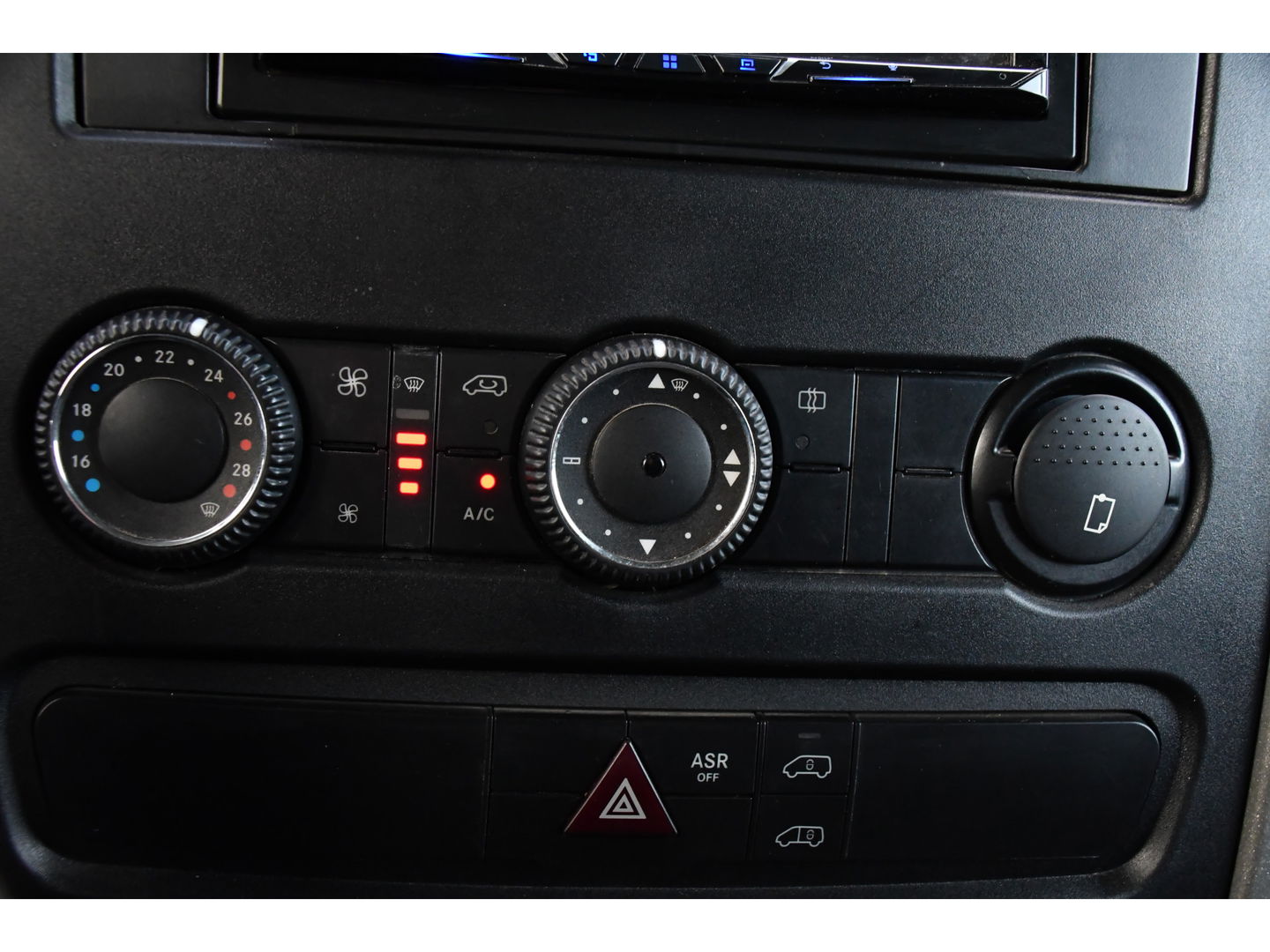 Mercedes-Benz Sprinter 416 2.2 CDI L2H1 PB Edition Camera, Cruise, 3500kg Trekhaak, Airco, 164pk, Uniek!