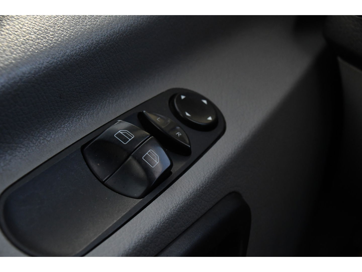 Mercedes-Benz Sprinter 416 2.2 CDI L2H1 PB Edition Camera, Cruise, 3500kg Trekhaak, Airco, 164pk, Uniek!