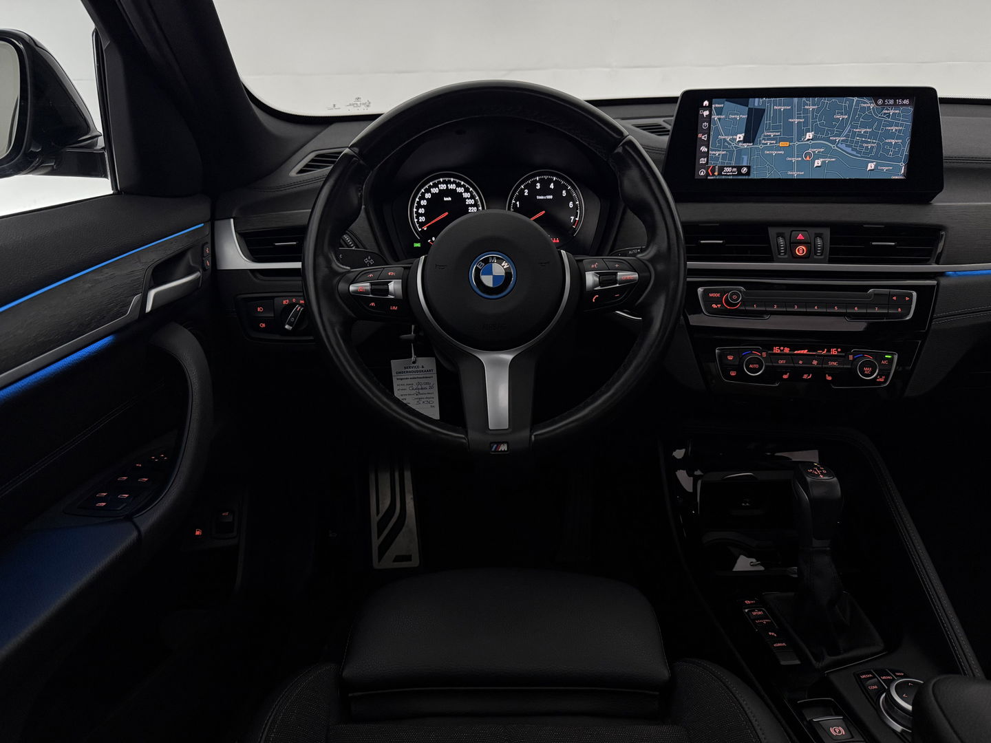 BMW X1 xDrive25e M-Sport l Pano | Lazer | HUD | Sfeerver. | Virtual l Trekhaak | Carplay l Camera l Stoelverw.
