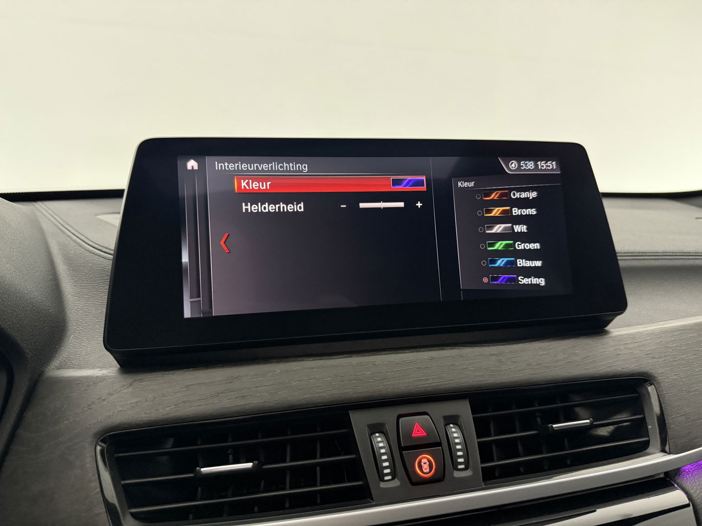 BMW X1 xDrive25e M-Sport l Pano | Lazer | HUD | Sfeerver. | Virtual l Trekhaak | Carplay l Camera l Stoelverw.