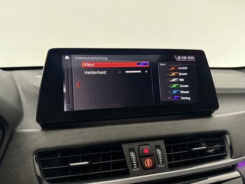 BMW X1 xDrive25e M-Sport l Pano | Lazer | HUD | Sfeerver. | Virtual l Trekhaak | Carplay l Camera l Stoelverw.