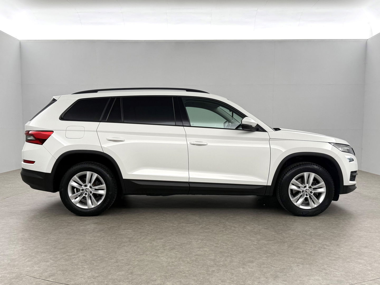 Škoda Kodiaq 1.4 TSI ACT | LED | Carplay | Trekh. | Navigatie | Parkeersens. | Stoelverw. | NAP