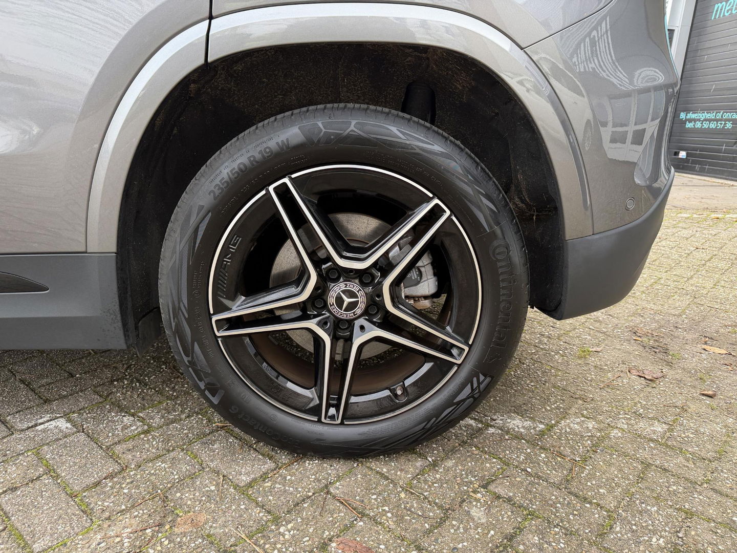 Mercedes-Benz GLA 250 e AMG Line