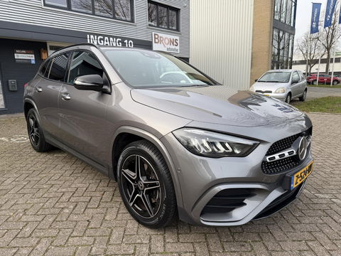 Mercedes-Benz GLA 250 e AMG Line