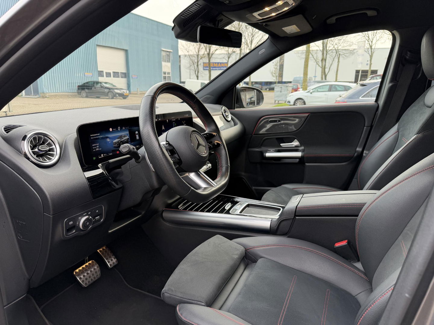 Mercedes-Benz GLA 250 e AMG Line