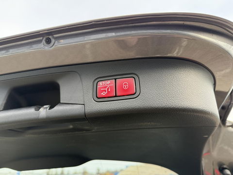 Mercedes-Benz GLA 250 e AMG Line