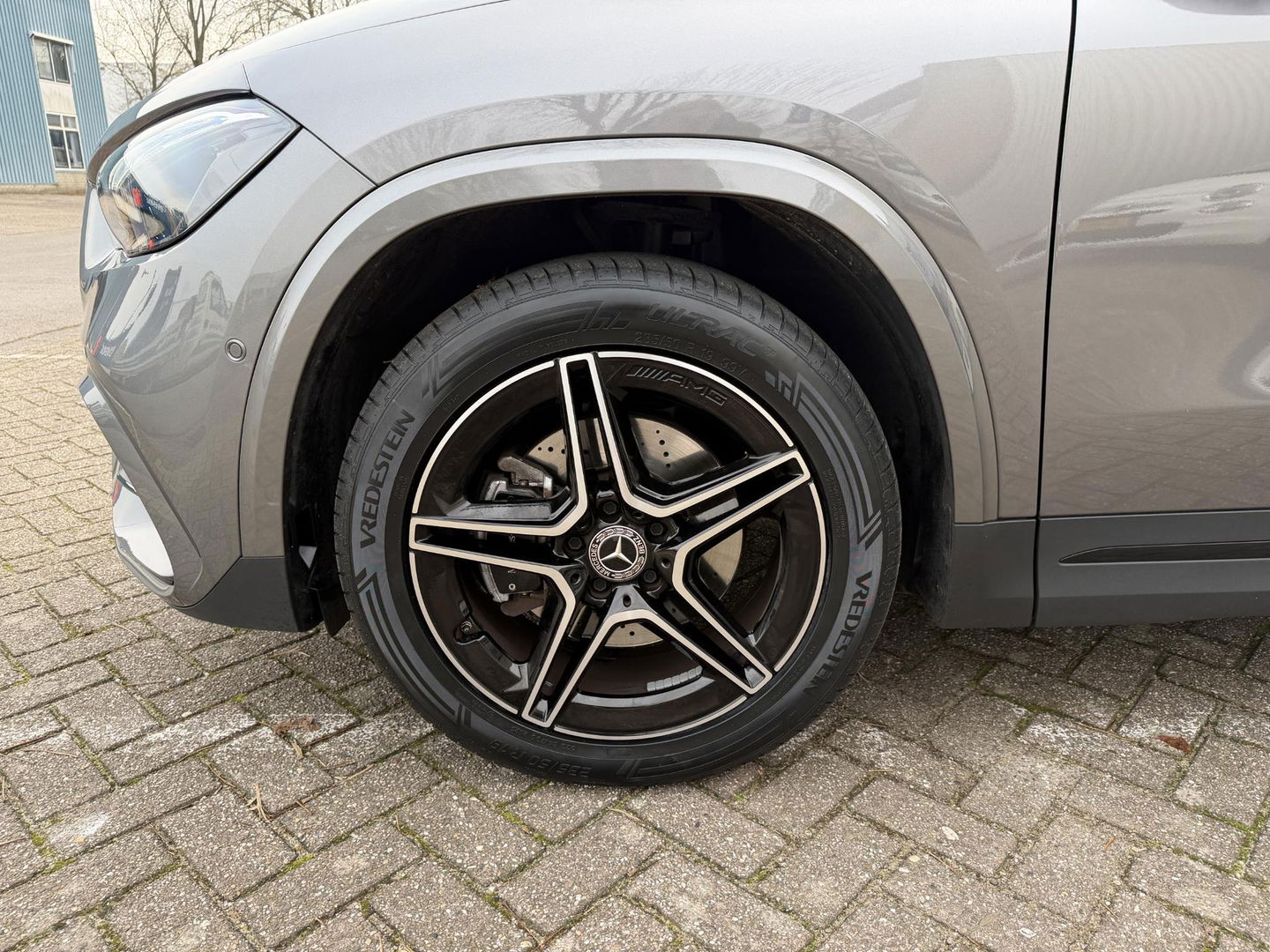 Mercedes-Benz GLA 250 e AMG Line