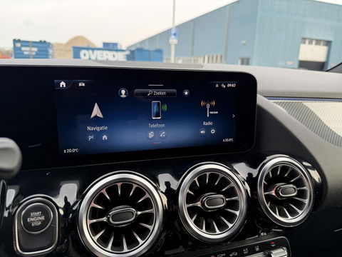 Mercedes-Benz GLA 250 e AMG Line