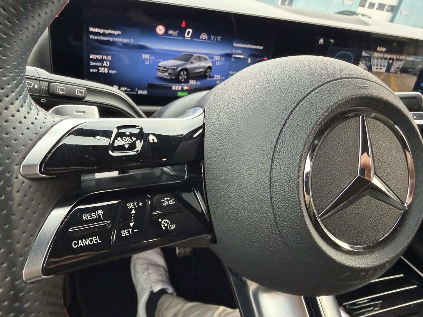 Mercedes-Benz GLA 250 e AMG Line