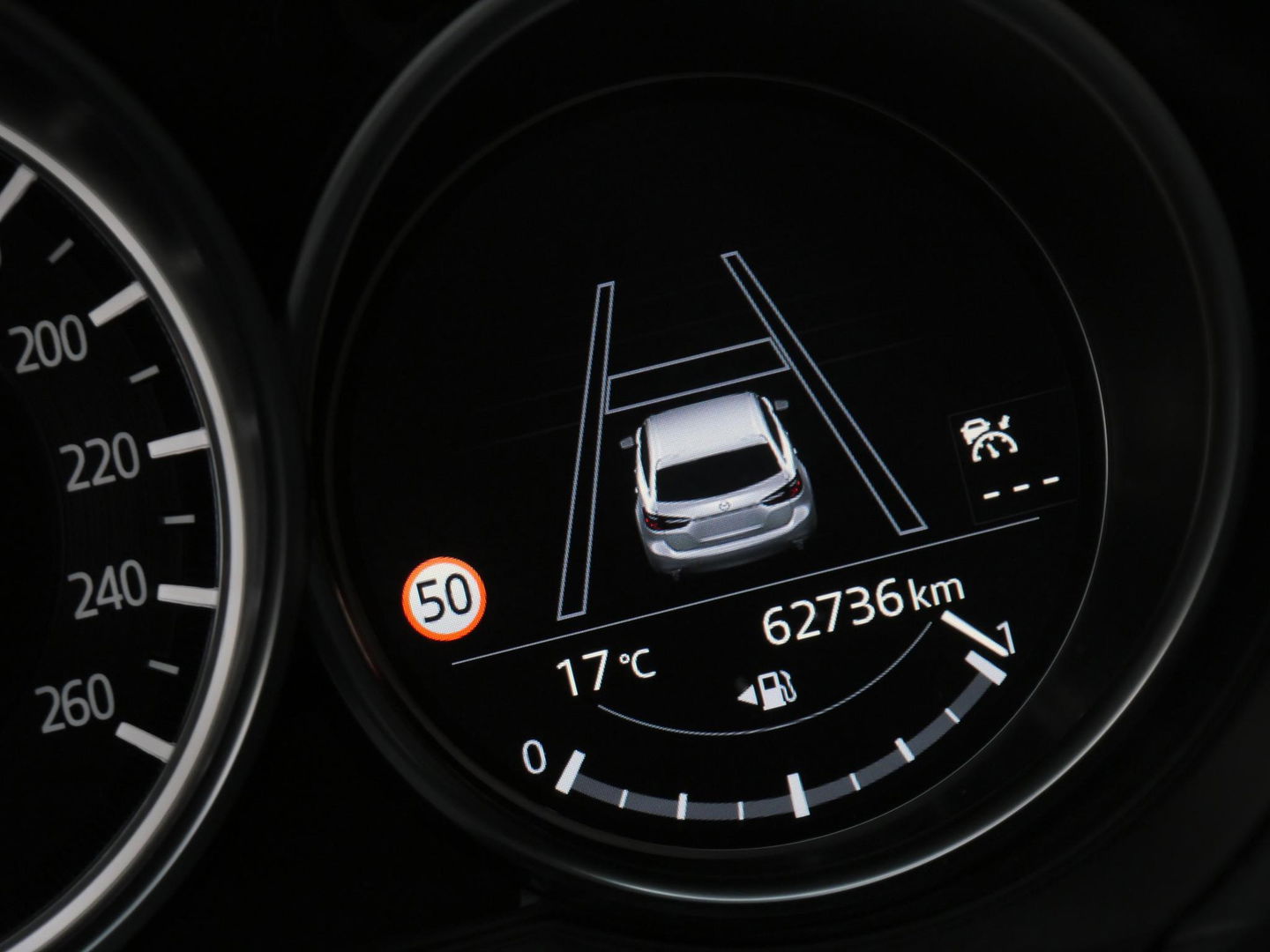 Mazda 6 SPORTBREAK 2.0 COMFORT/ HEAD-UP/ CARPLAY/ KEYLESS/ CAMERA