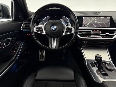 BMW 3-serie 330e xDrive Touring M-Sport | Pano | H/K | Trekh. | Sfeerverl. | Virtual | Camera | Carplay | Adap. Cruise | Stoel/Stuur verw.