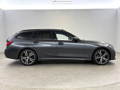 BMW 3-serie 330e xDrive Touring M-Sport | Pano | H/K | Trekh. | Sfeerverl. | Virtual | Camera | Carplay | Adap. Cruise | Stoel/Stuur verw.