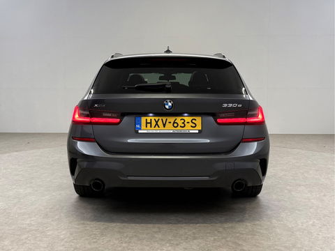 BMW 3-serie 330e xDrive Touring M-Sport | Pano | H/K | Trekh. | Sfeerverl. | Virtual | Camera | Carplay | Adap. Cruise | Stoel/Stuur verw.