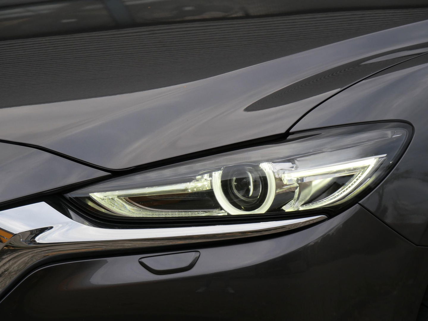 Mazda 6 SPORTBREAK 2.0 COMFORT/ HEAD-UP/ CARPLAY/ KEYLESS/ CAMERA