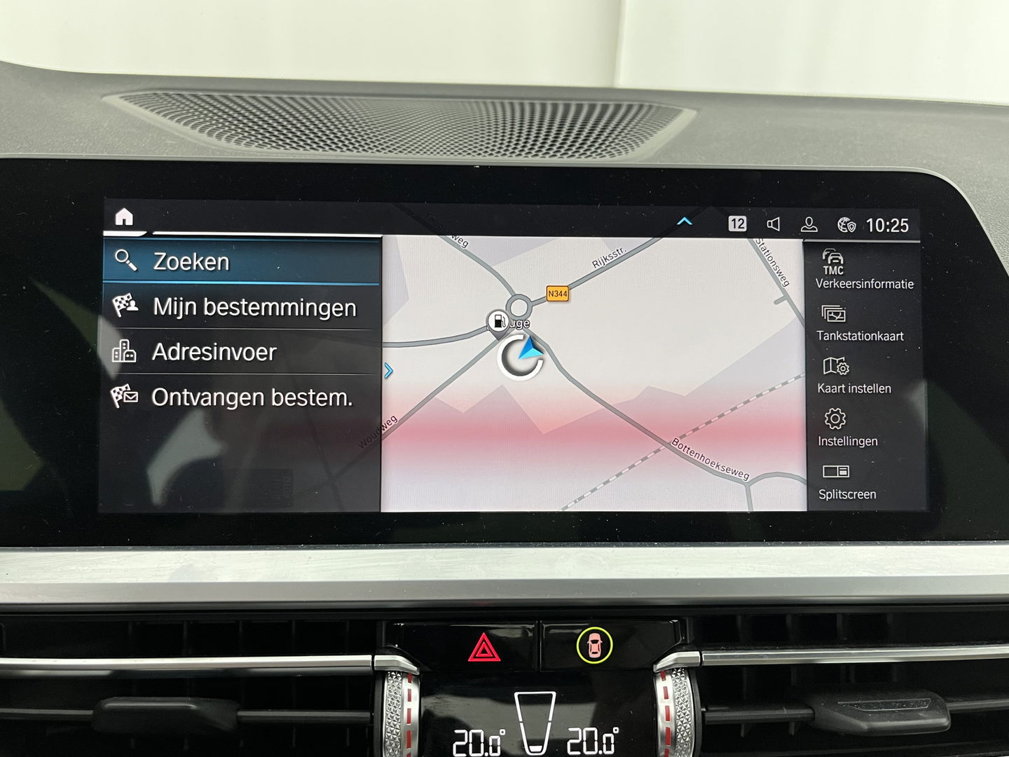 BMW 3-serie 330e High Executive M-Sportpack (INCL.BTW) *HEAD-UP | FULL-LEATHER | FULL-LED | HIFI-SOUND | CAMERA | HEATED-SPORTSEATS | CARPLAY | DIGI-COCKPIT | NAVI-FULLMAP | AMBIENT-LIGHT | ECC | PDC | CRUISE | 19''ALU*