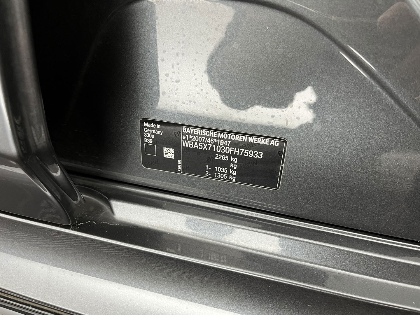 BMW 3-serie 330e High Executive M-Sportpack (INCL.BTW) *HEAD-UP | FULL-LEATHER | FULL-LED | HIFI-SOUND | CAMERA | HEATED-SPORTSEATS | CARPLAY | DIGI-COCKPIT | NAVI-FULLMAP | AMBIENT-LIGHT | ECC | PDC | CRUISE | 19''ALU*