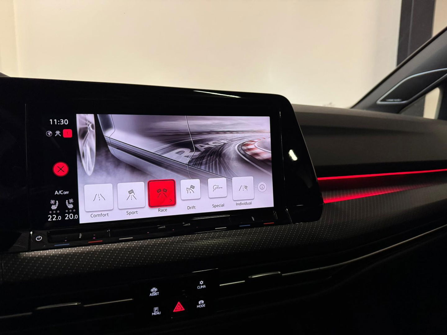 Volkswagen Golf 2.0 TSI R 4Motion PANO KEYLESS MEMORY VOL'