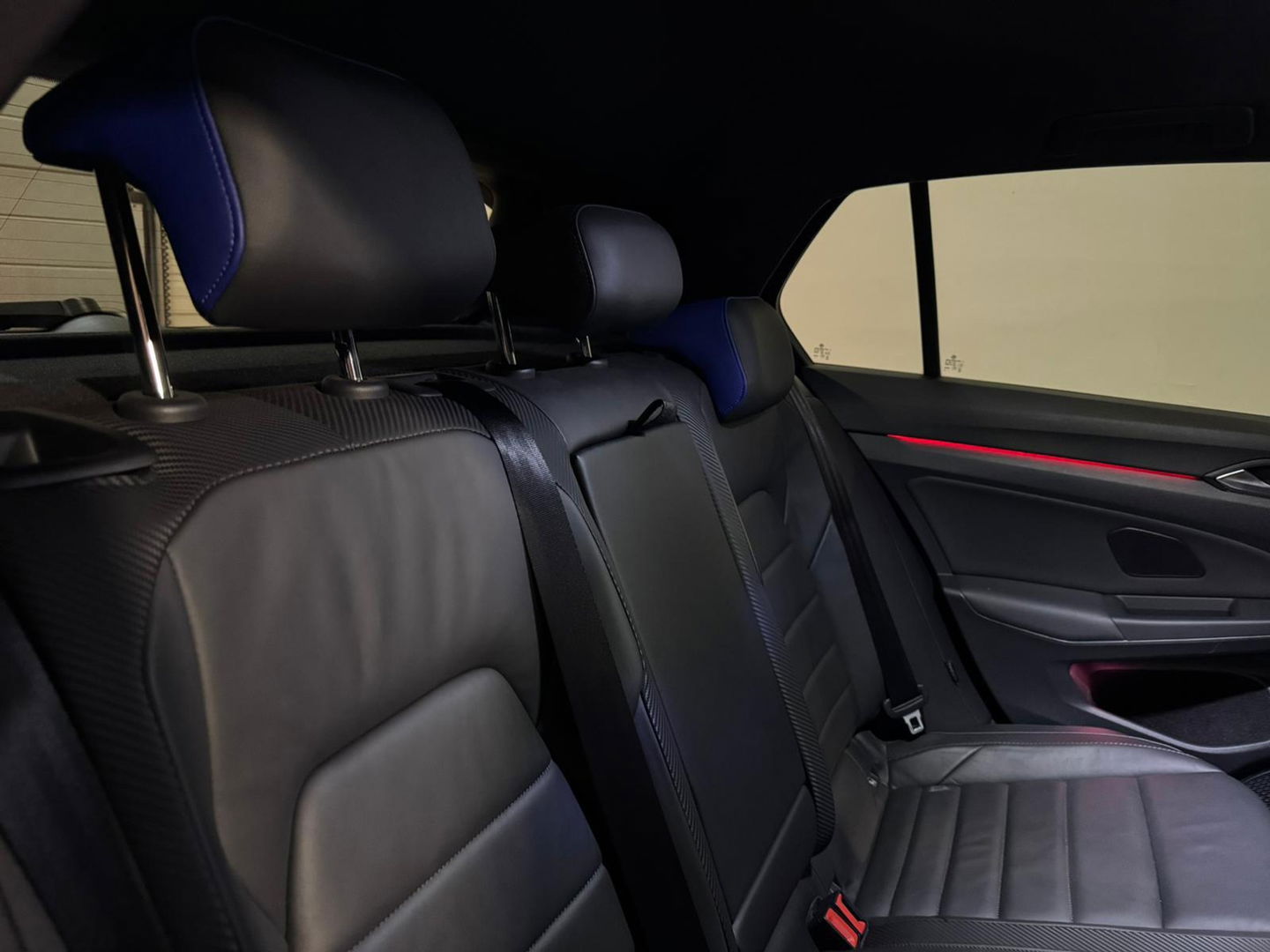 Volkswagen Golf 2.0 TSI R 4Motion PANO KEYLESS MEMORY VOL'