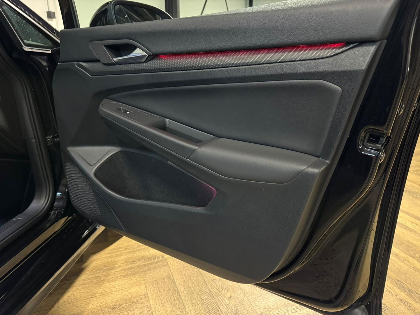 Volkswagen Golf 2.0 TSI R 4Motion PANO KEYLESS MEMORY VOL'