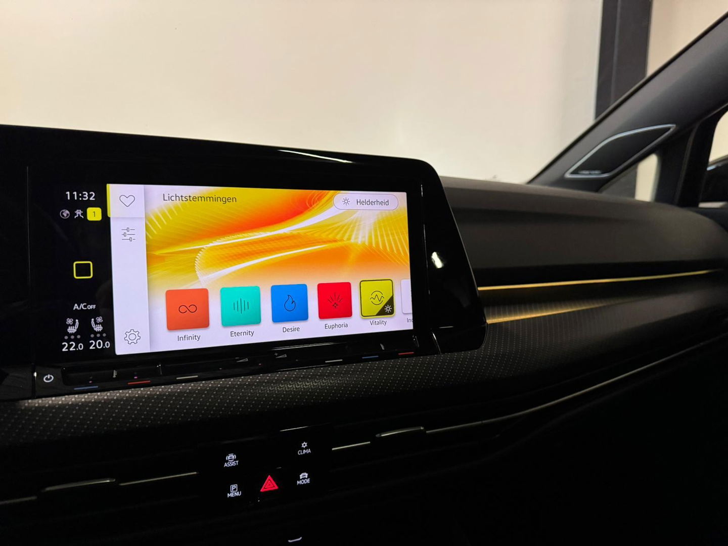 Volkswagen Golf 2.0 TSI R 4Motion PANO KEYLESS MEMORY VOL'