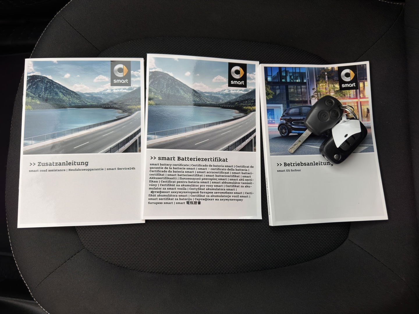 Smart Forfour EQ Comfort 18 kWh {SOH-91%} Aut. *PANO | AIRCO | COMFORT-SEATS | CRUISE | PDC | 15''ALU*