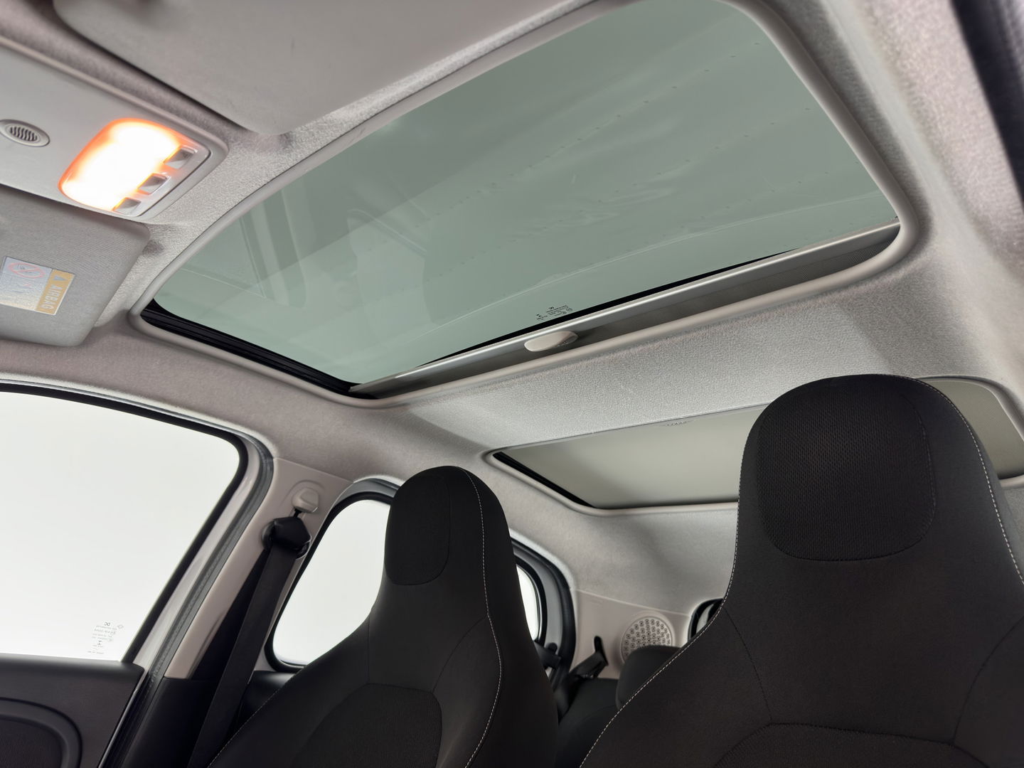 Smart Forfour EQ Comfort 18 kWh {SOH-91%} Aut. *PANO | AIRCO | COMFORT-SEATS | CRUISE | PDC | 15''ALU*