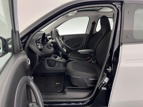 Smart Forfour EQ Comfort 18 kWh {SOH-91%} Aut. *PANO | AIRCO | COMFORT-SEATS | CRUISE | PDC | 15''ALU*
