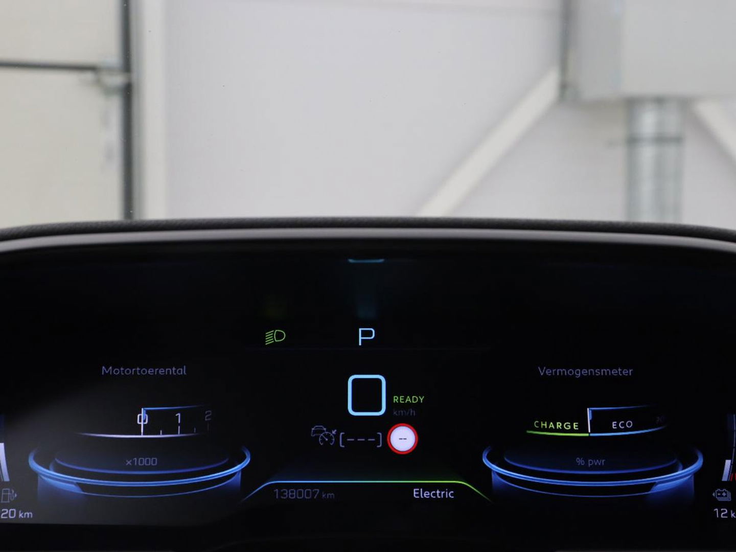 Peugeot 508 1.6 HYbrid GT Line | Trekhaak | Adaptive cruise | FOCAL Sound | Camera | Carplay | Half leder | Keyless | Full LED | Navigatie | Parkeerhulp | Climate control | PHEV | Plug In