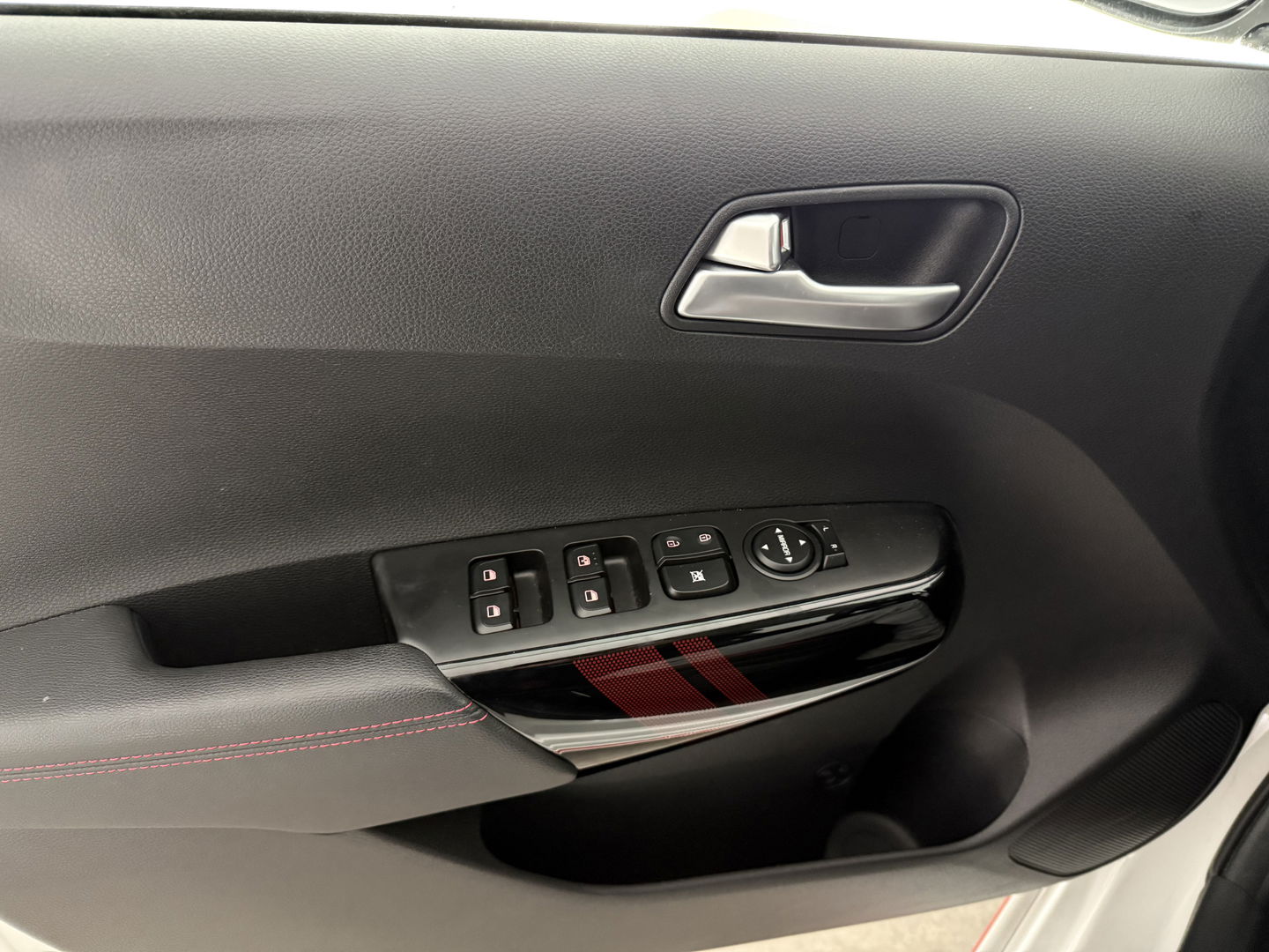 Kia Picanto 1.0 MPi GT-Line | Camera | Carplay | Cruise | Navi | Leder | NAP