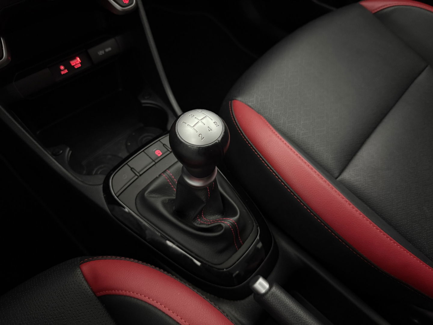 Kia Picanto 1.0 MPi GT-Line | Camera | Carplay | Cruise | Navi | Leder | NAP