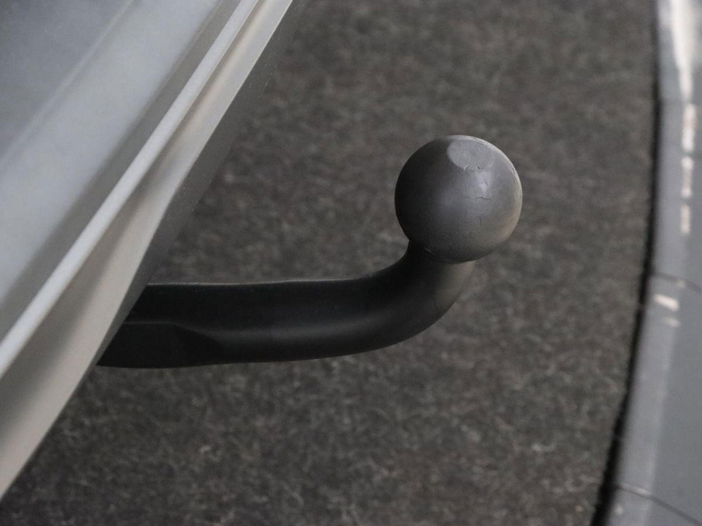 Renault Arkana 1.6 E-Tech Hybrid 145 R.S. Line | Panoramadak | Trekhaak | 360 Camera | Adaptive cruise | Stoelverwarming | Leder/Alcantara | Keyless | Full LED | Carplay | Park Assist | Stuurverwarming