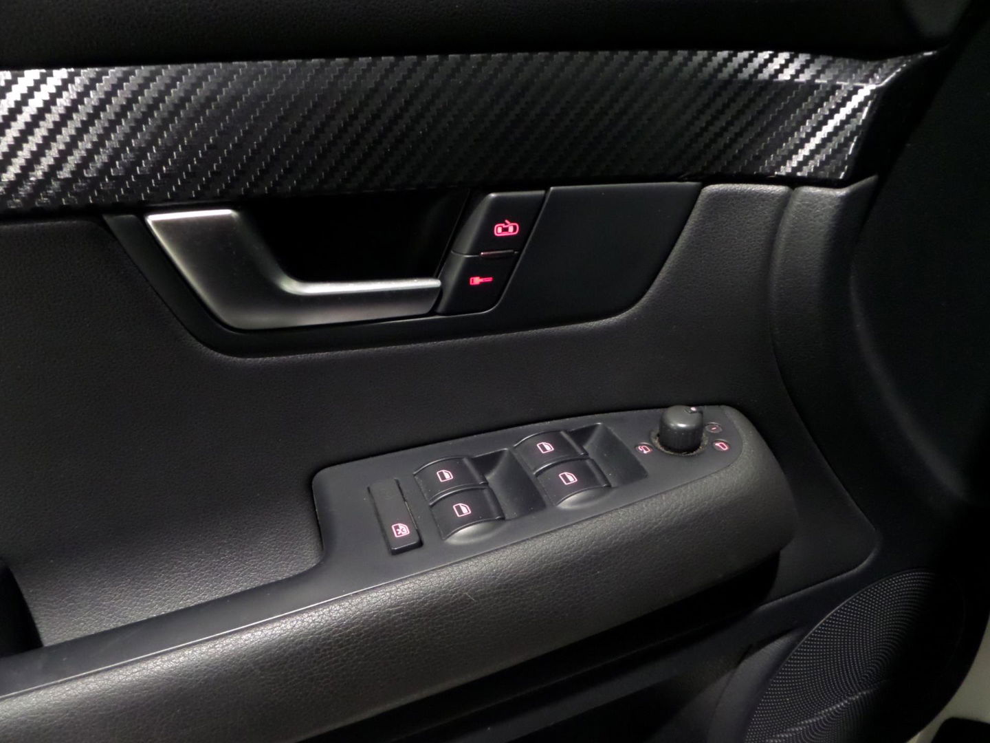 SEAT Exeo 2.0 TSI Sport "Origineel NL!" Apple-carplay Leer Bluetooth Navigatie Stoelverwarming Xenon Youngtimer "2e eigenaar"