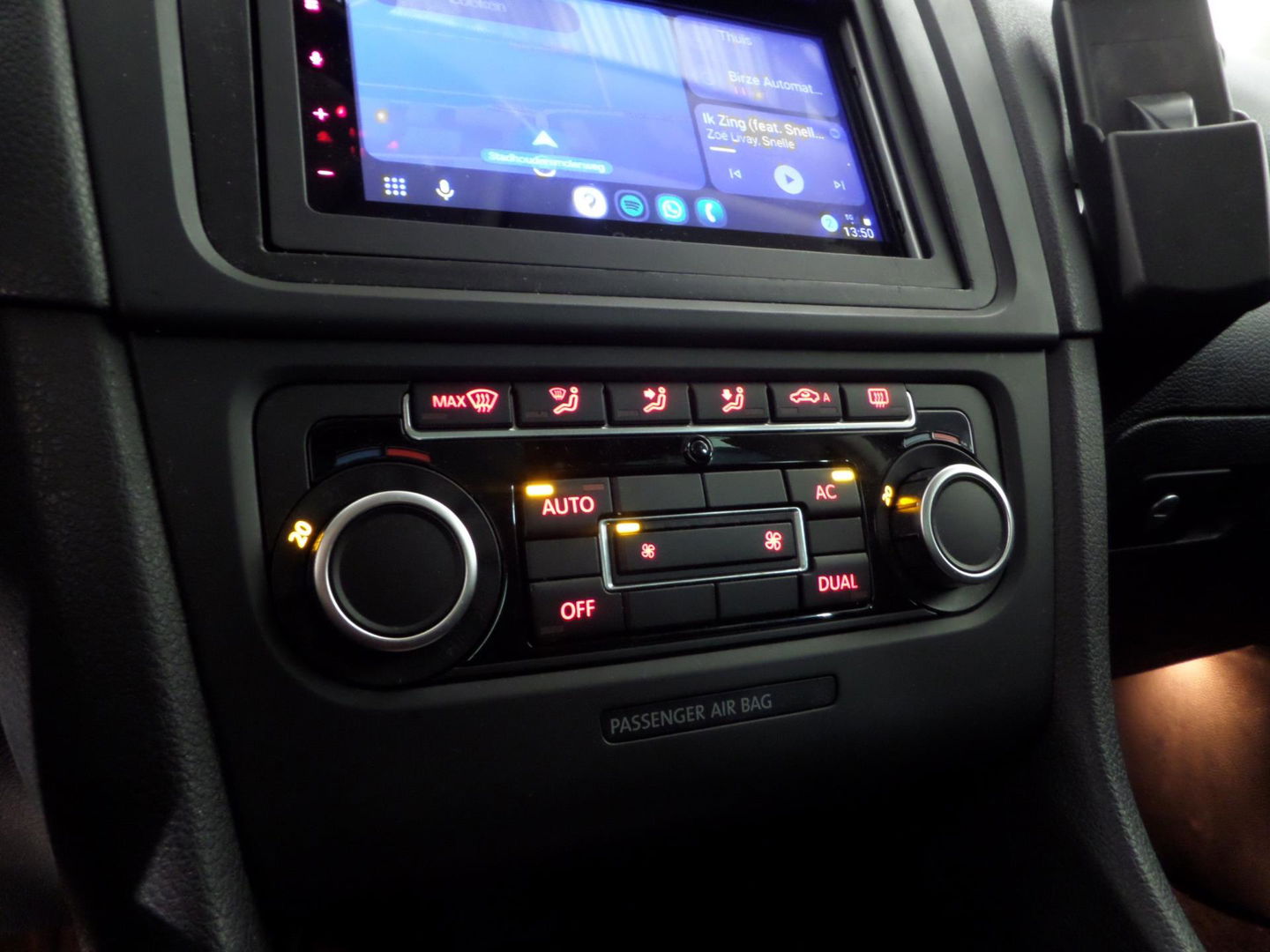 Volkswagen Golf 1.4 TSI DSG Highline "Origineel NL!" Automaat! Apple-Carplay Alcantara Trekhaak Youngtimer Navigatie Bluetooth