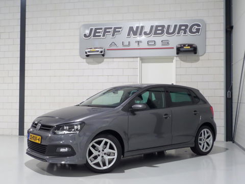 Volkswagen Polo 1.4-16V DSG Highline R-Line "Origineel NL!" Navigatie Bluetooth Cruise-control 17"Velgen Trekhaak Parkeersensoren