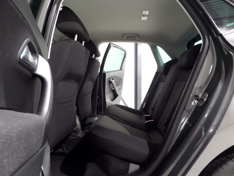 Volkswagen Polo 1.4-16V DSG Highline R-Line "Origineel NL!" Navigatie Bluetooth Cruise-control 17"Velgen Trekhaak Parkeersensoren