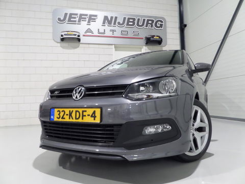 Volkswagen Polo 1.4-16V DSG Highline R-Line "Origineel NL!" Navigatie Bluetooth Cruise-control 17"Velgen Trekhaak Parkeersensoren