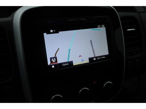 Renault Trafic 2.0 dCi 120pk L2H1 Comfort | 3pers. | Navi | Cruise | PDC | LED