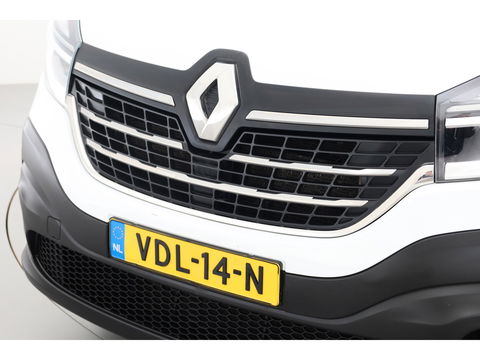 Renault Trafic 2.0 dCi 120pk L2H1 Comfort | 3pers. | Navi | Cruise | PDC | LED