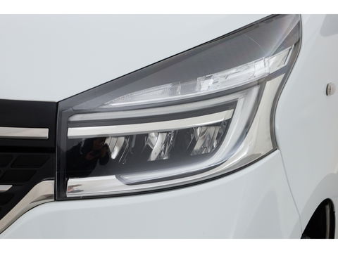 Renault Trafic 2.0 dCi 120pk L2H1 Comfort | 3pers. | Navi | Cruise | PDC | LED