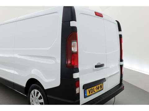 Renault Trafic 2.0 dCi 120pk L2H1 Comfort | 3pers. | Navi | Cruise | PDC | LED