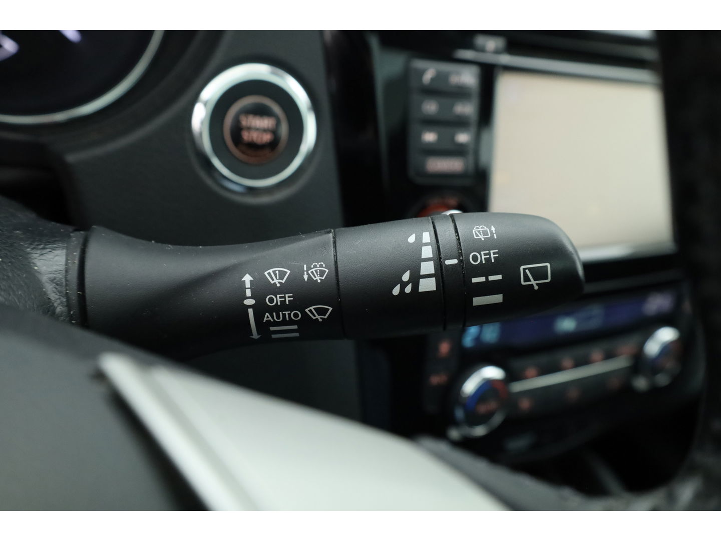 Nissan QASHQAI 1.2 Acenta | Pano | Trekhaak | 360cam | Navi | Cruise