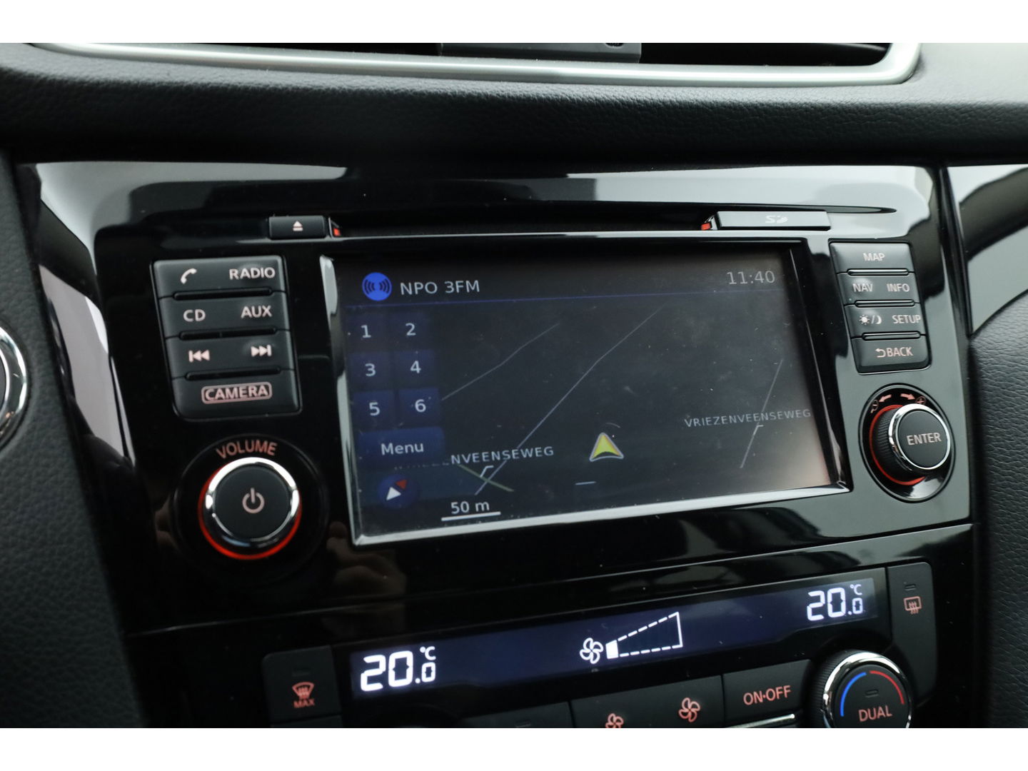 Nissan QASHQAI 1.2 Acenta | Pano | Trekhaak | 360cam | Navi | Cruise