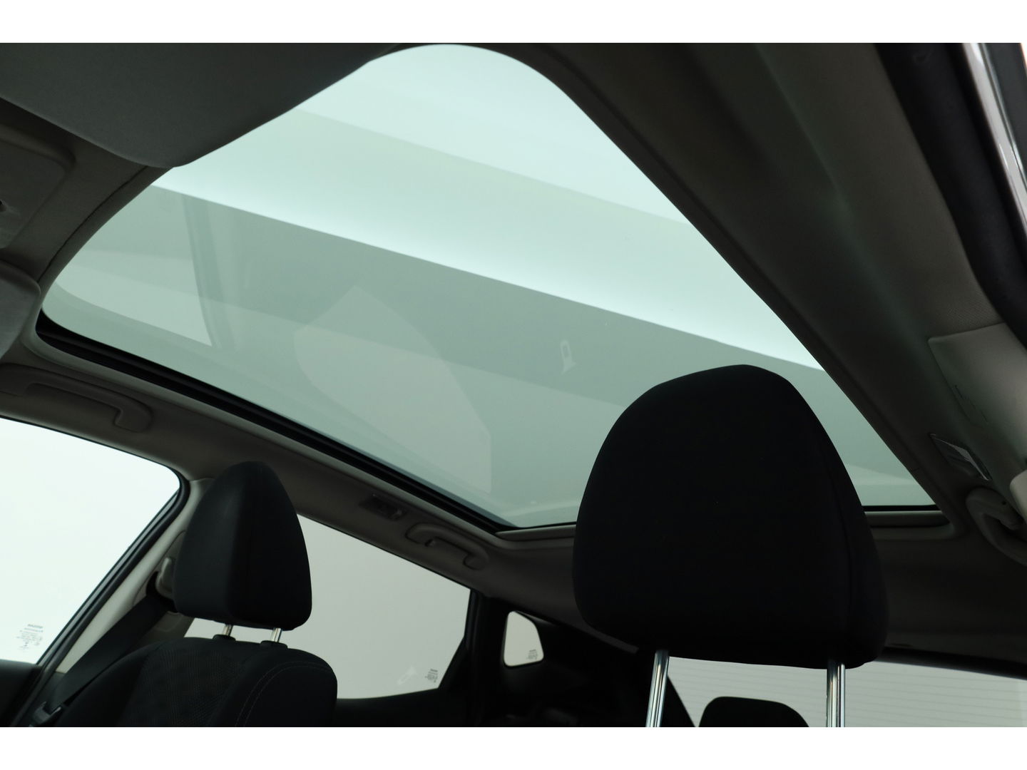 Nissan QASHQAI 1.2 Acenta | Pano | Trekhaak | 360cam | Navi | Cruise