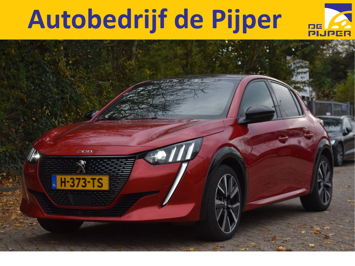 Peugeot 208 1.2 PureTech GT-Line 131 pk Pack Connect | Pano.dak | Camera | Stoelverwarming | Caplary | DAB | LM-Velgen | Full LED