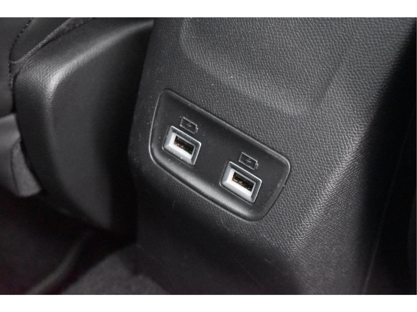 Peugeot 208 1.2 PureTech GT-Line 131 pk Pack Connect | Pano.dak | Camera | Stoelverwarming | Caplary | DAB | LM-Velgen | Full LED