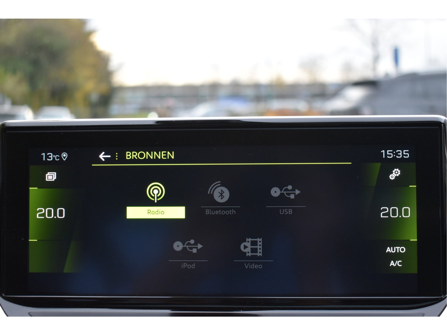 Peugeot 208 1.2 PureTech GT-Line 131 pk Pack Connect | Pano.dak | Camera | Stoelverwarming | Caplary | DAB | LM-Velgen | Full LED