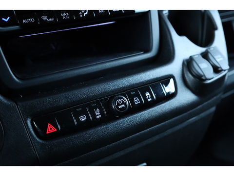 Citroën Jumper 2.2 BlueHDi 140pk L2H2 3.5t | Automaat | | Navi | Camera | Adapt.Cruise | Apple Carplay | Smart Key