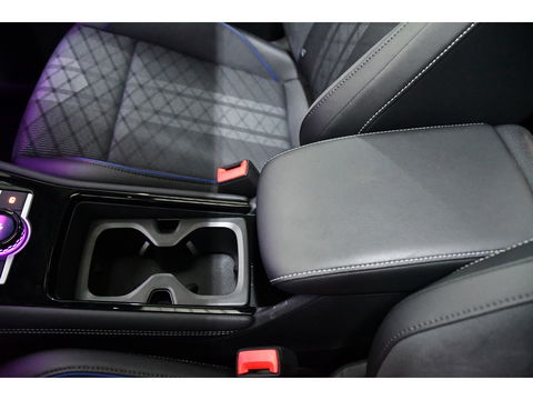 Volkswagen Tiguan 1.5 eTSI R-Line Pano/H&K/Iq-light/HUD/Massage