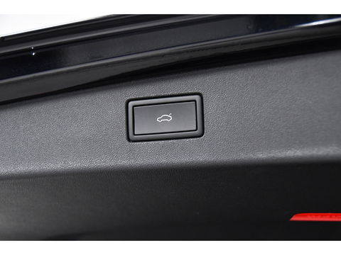 Volkswagen Tiguan 1.5 eTSI R-Line Pano/H&K/Iq-light/HUD/Massage